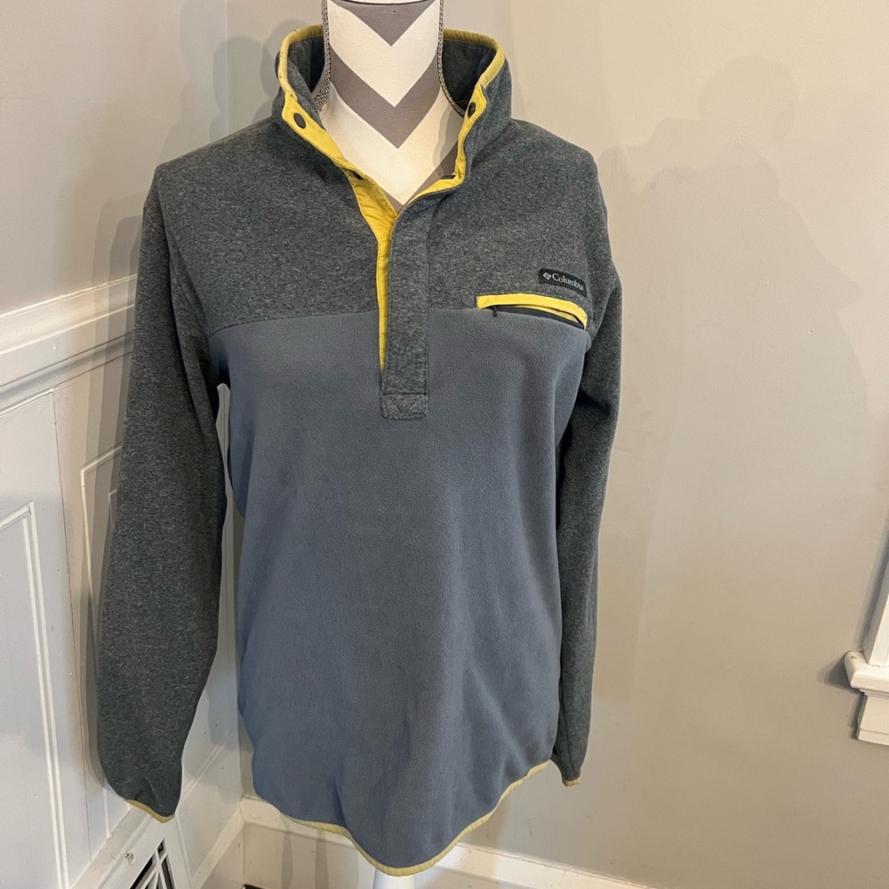 Columbia Charcoal and Lemon Fleece Pullover